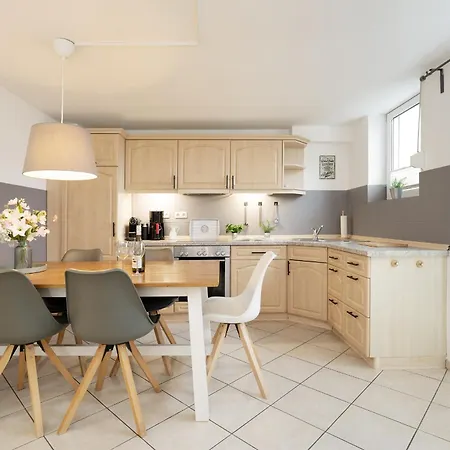 Haus Strandgefluester Seestern * Grömitz