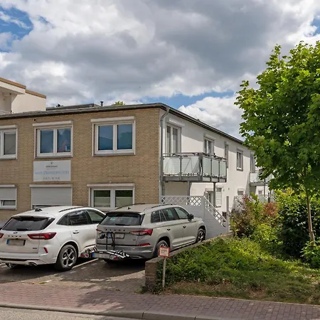 Haus Strandgefluester Seestern